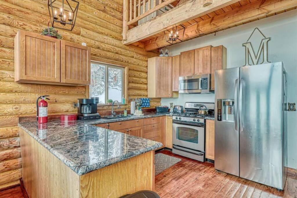 Spectacular Chalet Overlooking The Ski Slopes Брайан Хед Экстерьер фото